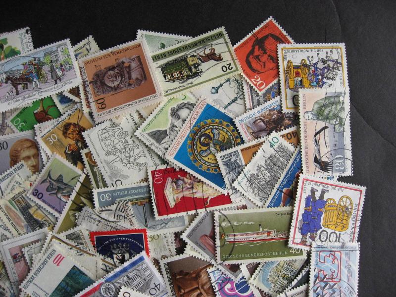 BERLIN nice collection of 165 all different stamps, mixed condition, check m out