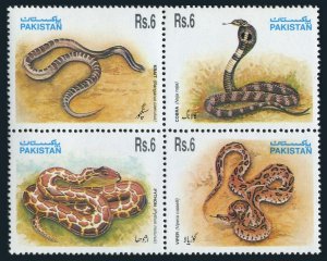 Pakistan 831 ad block,MNH.Michel 925-928. Snakes 1995.Krait,Cobra,Python,Viper.