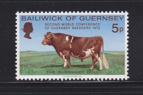 Guernsey 68 Set MNH Animals, Cow