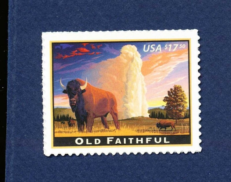 USA - Scott 4379 -  VF MNH - $17.50   Yellowstone Old Faithful, Bison - 2009