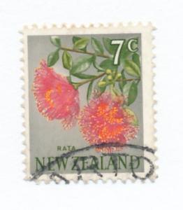 New Zealand 1967 Scott  390 used - 7c, Rata  flower