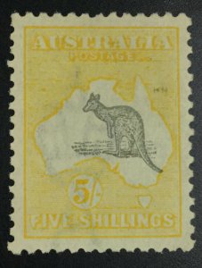 MOMEN: AUSTRALIA SG #42 1918 MINT OG H XF KANGAROOS £275 LOT #64691