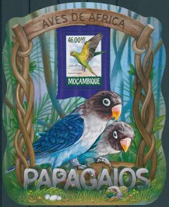 Mozambique 2015 MNH Birds on Stamps Parrots Rose-Ringed Parakeets 1v S/S II