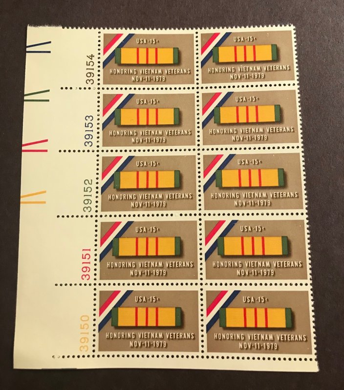 Honoring Vietnam Veterans Plate Block MNH (10) 15c Scott #1802 Nov 11 1979