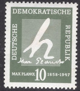 GERMAN DEMOCRATIC REPUBLIC SCOTT 383