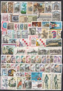 Italy - 880+ different stamp collection