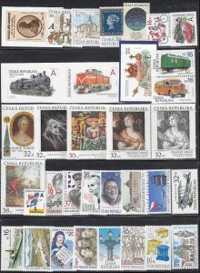 CZECHOSLOVAKIA MNH Complete Year set 2017  34 Stamps+ 5 S/S + 8 Mini Sh + 6 BKLT