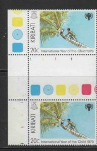 KIRIBATI #346 1979 INTERNATIONAL YEAR OF THE CHILD GUTTER PR. MINT VF NH O.G