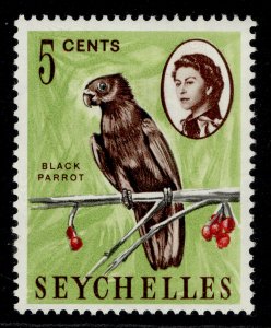 SEYCHELLES QEII SG196, 5c multicoloured, NH MINT.