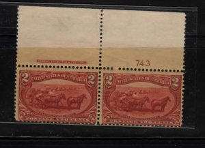 286 Mint NH pair with plate number 743