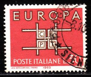 Italy 880 - used