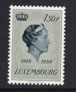 Luxembourg   #346  MNH  1959 Grand Duchess accession throne 1.50fr