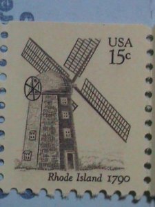 ​UNITED STATES 1980 WINDMILLS  BOOKLET MNH VERY FINE -3 STAMPS