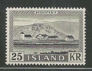 ICELAND  305  MINT HINGED,  BESSASTADIR, PRESIDENT'S RESIDENCE