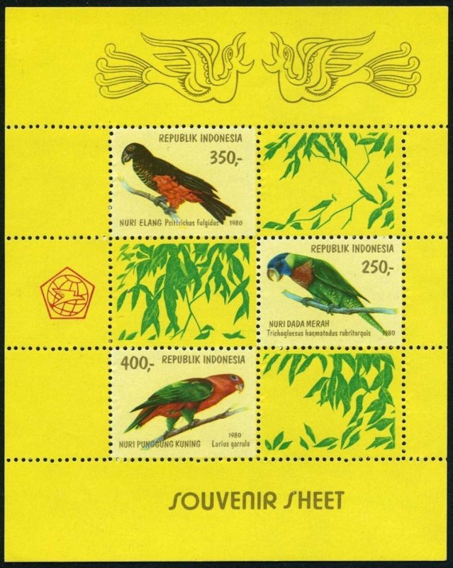 Indonesia 1104-1106, 1106A, MNH. Mi 988-990, Bl.37. Vulturine Parrot, Lory.1980.