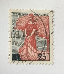 France 1959 Scott 927 used - 25fr,  Marianne & the ship of State
