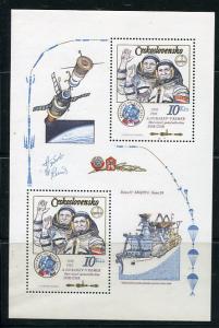 Czechoslovakia 1975 Mi 2282 Souvenir Sheet Soyuz-Apollo link-up CV 20 euro  5655