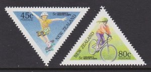 B149-50 1995 Semi-Postal MNH