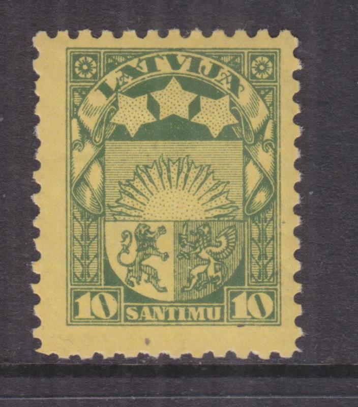 LATVIA, 1932 Arms, 10s. Green on Yellow, perf. 10, lhm.
