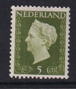 Netherlands  #286  MNH  1948  Wilhelmina   5c