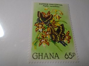 Ghana  #  790  MNH   Flowers / Butterfly