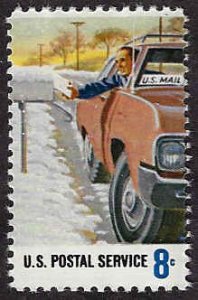 U.S. #1498 MNH; 8c Postman delivering in snow (1973)