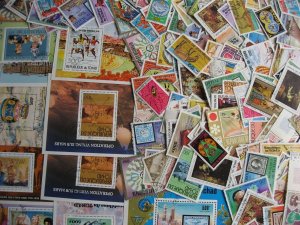 Chad Interesting mixture (duplicates, mixed condition) 170 stamps, 8 SS