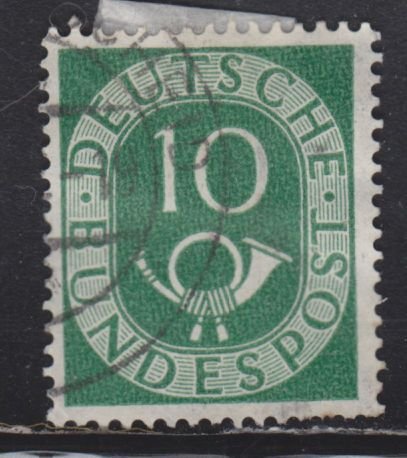 Germany 675 Post Horn 10pf 1951