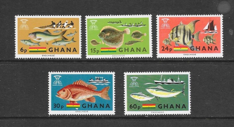 FISH - GHANA #251-5   MNH