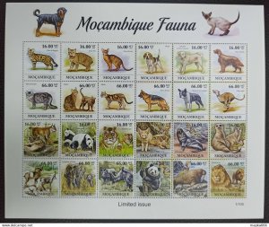 2011 Mozambique Wild Animals Pandas Lions Cats & Dogs Fauna ! Unique Sh ** Qw33