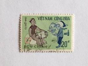 Vietnam – 1972 – Single “Teaching”  Stamp – SC# 426 – Used