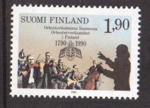 Finland    #812  MNH    1990 orchestra . musical society