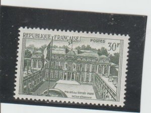 France  Scott#  907  MH  (1959 Elysee Palace)