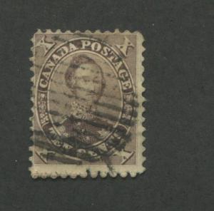1859 Canada Stamp #17b 10p Used Average Grid Postal Cancel