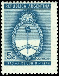 Argentina #518  MNH - Arms of Argentina (1944)