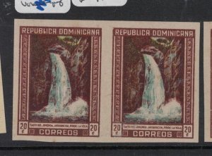 Dominican Republic 1946 Waterfall 20c Var Imperf SC 426 Pair MOG (4hdg)