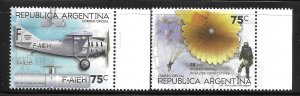 Argentina 1999 Aviation Anniv Airplane Parachute Club Sc 2082-2083 MNH A3836
