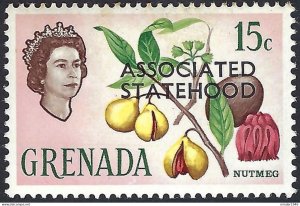 GRENADA 1967 QEII 15c Multicoloured, Nutmeg Associated Statehood SG270 MH