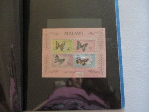 Malawi Collection / Lot / Accumulation -  WDWPhilatelic (C2D9)