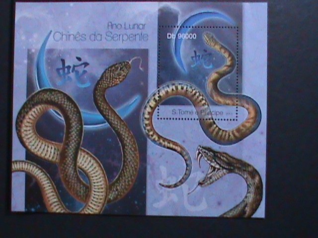 ST.THOMAS-2013 -YEAR OF THE LOVELY SNAKE- MNH S/S VF WE SHIP TO WORLD WIDE