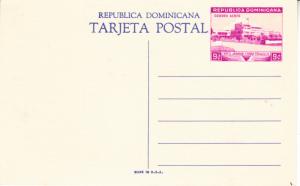Dominican Republic Postal Card w/ Scene on Back Mint