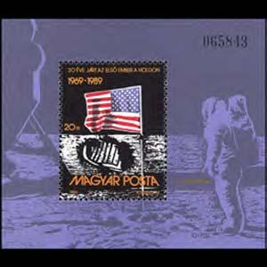 HUNGARY 1989 - Scott# 3186 S/S Moon Landing NH