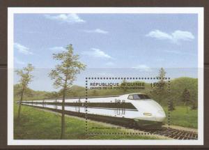 GUINEA Mi2188 1998 LOCOMOTIVES MNH