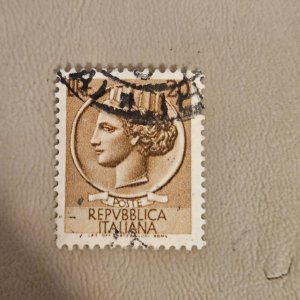 Italy Scott #680 Used 2023 SCV $0.25