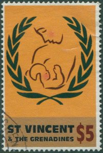 St Vincent 1995 SG2982 $5 Breast-feeding emblem FU