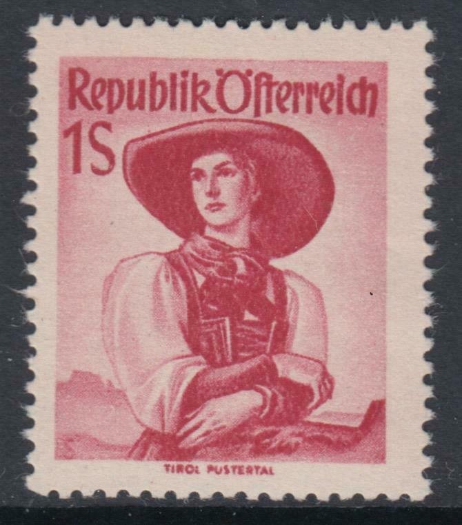 Austria - Österreich - Regional Costumes (Trachten) - Yellowish Gum MNH** 1Sh x2