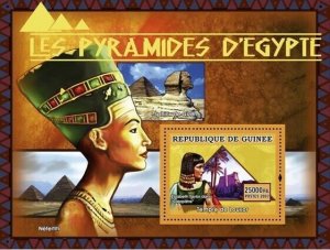 Guinea 2007 MNH - ART - Pyramids of Egypt. YT 606, Mi 4788/BL1239