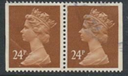 Great Britain SG X969  pair used from Booklet X925m Machin 24p