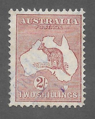 Australia Scott #125  Used 2 sh Kangaroo & Map 2015 CV $5.25