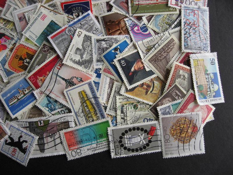 BERLIN nice collection of 165 all different stamps, mixed condition, check m out